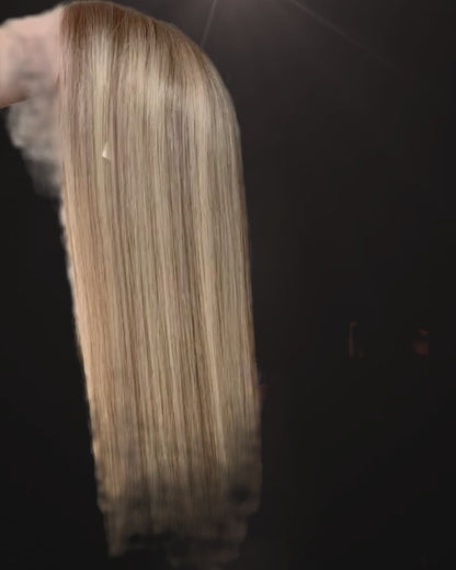 דגם 010 בלונד זהב עם שורש כהה